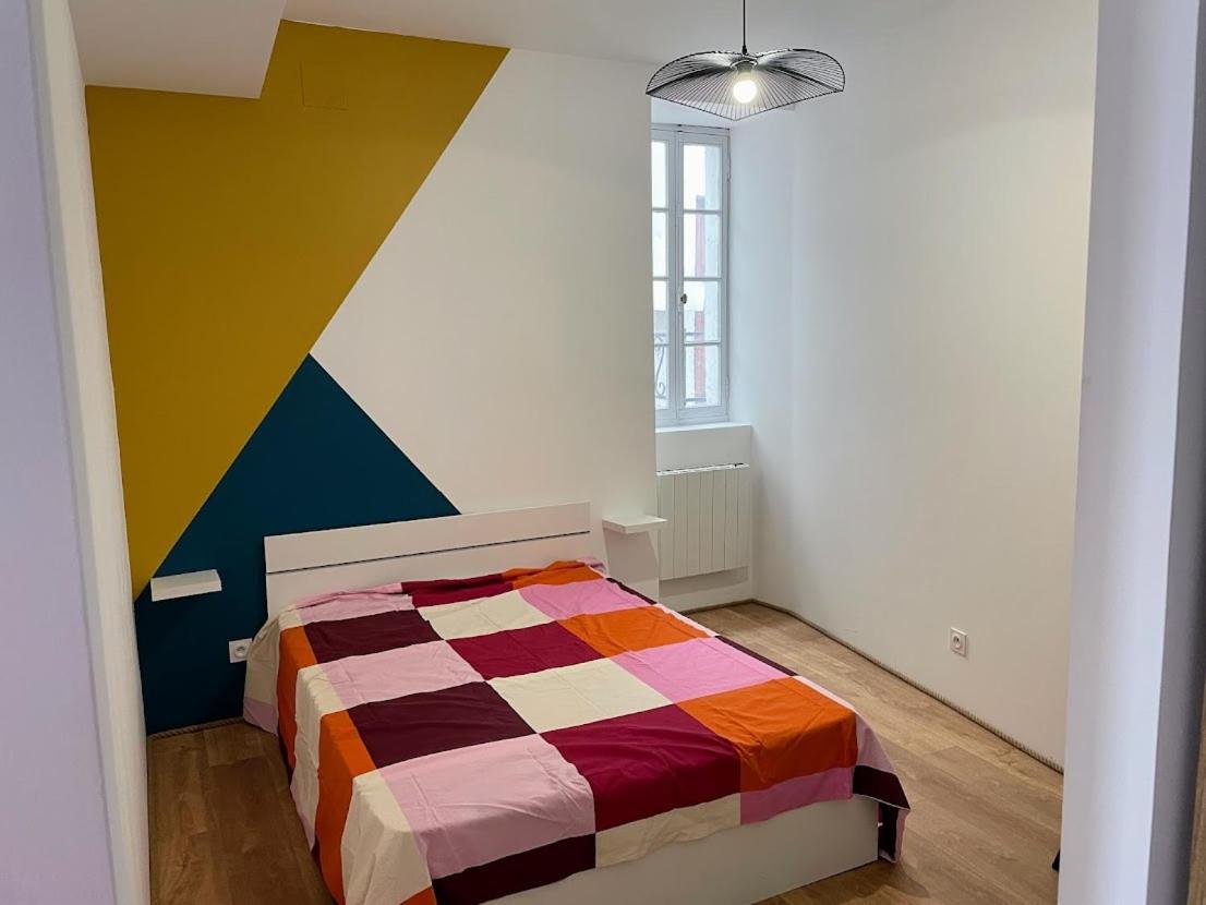 Le Colore- T2 Confortable Avec Vue Sur Nérac Exterior foto